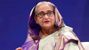 আনন্দবাজারকে শেখ হাসিনা; মাথা উঁচু করে দ্রুত ফিরব