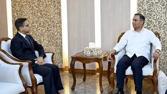 প্রধানমন্ত্রীর সঙ্গে ভারতের বিদায়ী হাইকমিশনারের সাক্ষাৎ