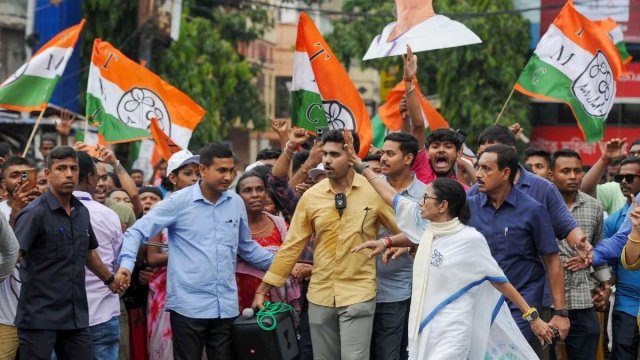 পশ্চিমবঙ্গে তৃণমূলের বিকল্প কি হতে পারবে বিজেপি?