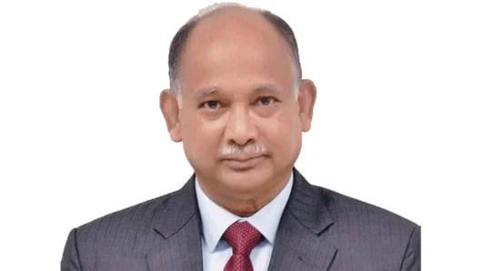 তিন মামলায় জামিন পেলেন সাবেক মন্ত্রী সুজন