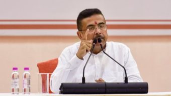 সীমান্তে কাঁটাতার ও ধর্মীয় কড়াকড়ি, প্রথম সপ্তাহেই কি বিতর্কের মুখে শুভেন্দুর সরকার