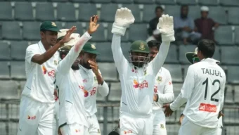 পাকিস্তানকে হোয়াইটওয়াশ করতে বাংলাদেশের প্রয়োজন ৩ উইকেট