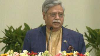 অন্তর্বর্তী সরকার আমাকে ডিসিদের সঙ্গে মিলিত হওয়ার সুযোগ দেয়নি : রাষ্ট্রপতি