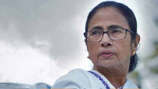 নিজ আসনে বিপুল ভোটে হারলেন মমতা