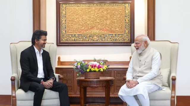 দিল্লিতে মোদির সঙ্গে বিজয়ের বৈঠক, তুলে ধরলেন একগুচ্ছ দাবি