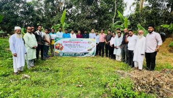 লোহাগাড়া প্রেসক্লাব’র আয়োজনে গ্রীষ্মকালীন ফল উৎসব, বনভোজন ও র‌্যাফল ড্র অনুষ্ঠিত