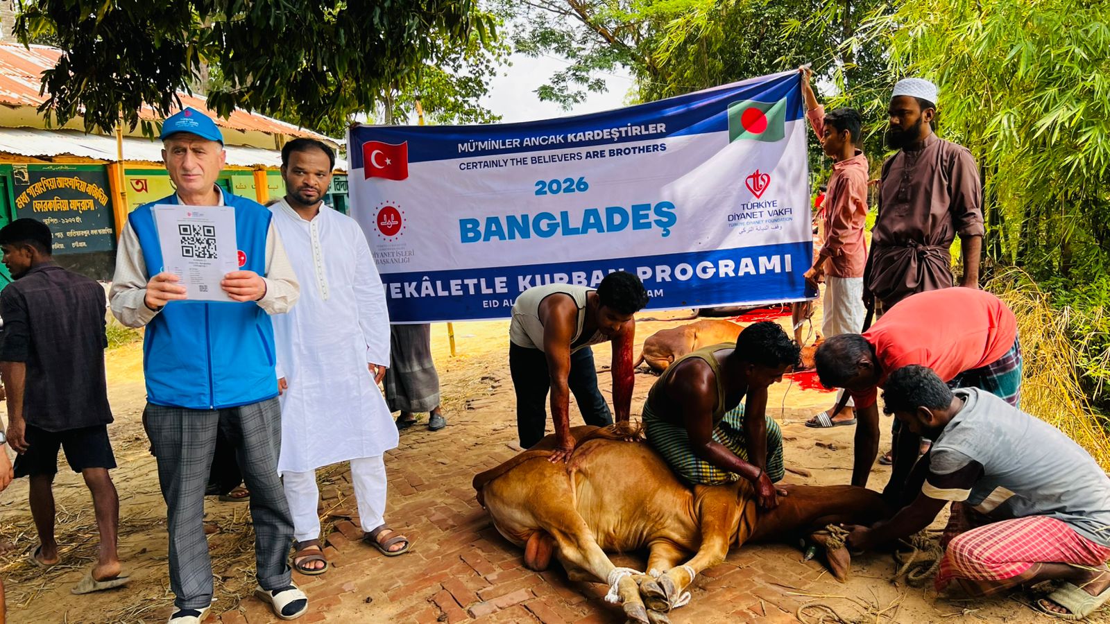 সুবিধাবঞ্চিত মুসলিম সম্প্রদায়ের মাঝে কোরবানির আনন্দ পৌঁছে দিল তুর্কি দিয়ানেত ফাউন্ডেশন