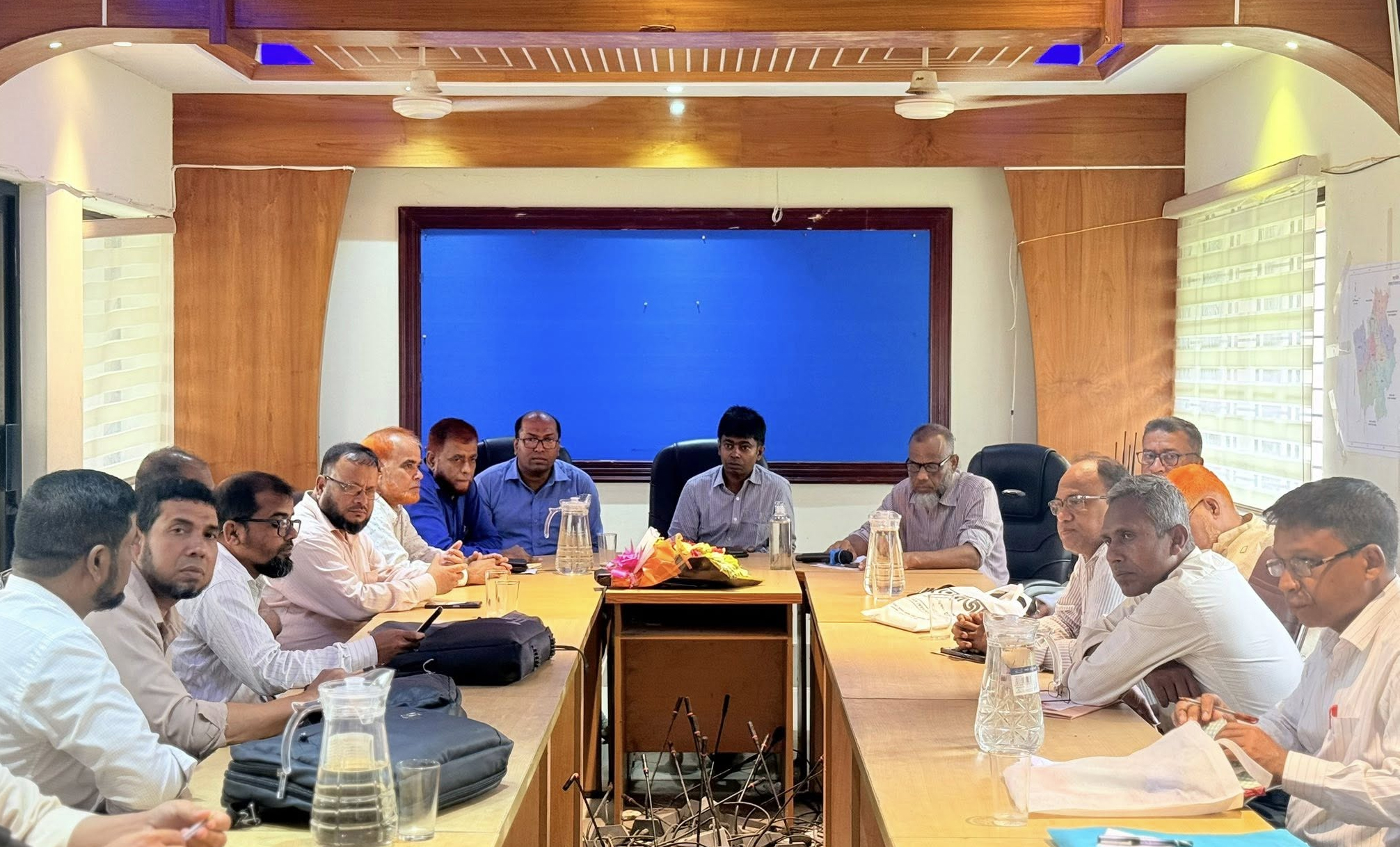 লোহাগাড়ায় শিক্ষার মানোন্নয়নে প্রধান শিক্ষক ও মাদরাসা সুপারদের সাথে ইউএনও’র মতবিনিময়