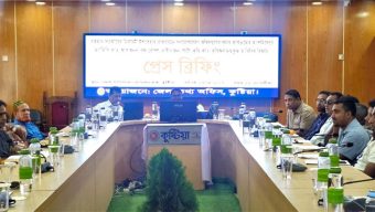 উন্নয়নমূলক কর্মসূচির প্রচার কার্যক্রম নিয়ে কুষ্টিয়ায় ব্রিফিং