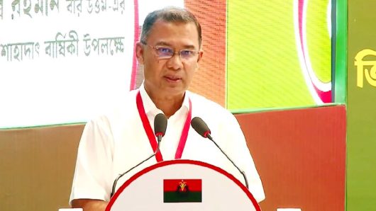 দেশের সামনে কঠিন সময় অপেক্ষা করছে: প্রধানমন্ত্রী