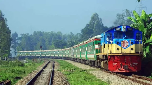 ৫ ঘণ্টা পর সিলেটের সঙ্গে সারা দেশের রেলযোগাযোগ স্বাভাবিক