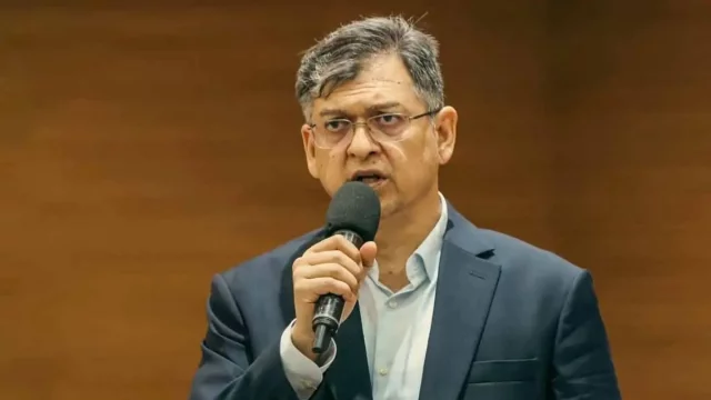 অঙ্গরাজ্য নয়, ভারতের কেন্দ্রীয় সরকারের সঙ্গে যোগাযোগ আছে বাংলাদেশের: স্বরাষ্ট্রমন্ত্রী