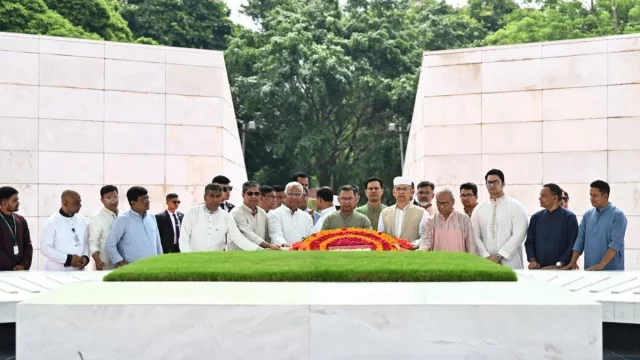 জিয়ার সমাধিতে আজ শ্রদ্ধা জানাবেন প্রধানমন্ত্রী