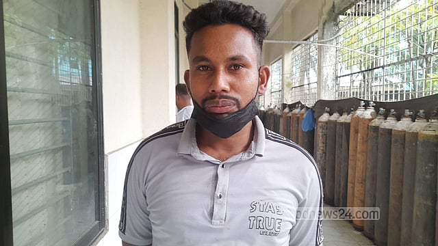 হাম: ছেলেকে দাফনের পর মেয়েকে নিয়ে হাসপাতালে লড়ছেন দম্পতি