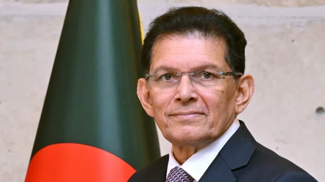 পররাষ্ট্রমন্ত্রী তিন দিনের সফরে রাশিয়া গেলেন
