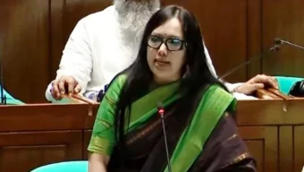 সংসদে প্রশ্ন রুমিন ফারহানার; সৎ টাকায় একজন এমপির কি ঢাকায় প্রাসাদোপম বাড়ি তৈরি করা সম্ভব?