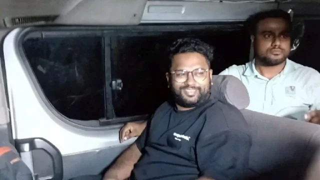 নারায়ণগঞ্জের এমপি মান্নানের ছেলে আটক, আনা হয়েছে ডিএমপির ডিবি হেফাজতে