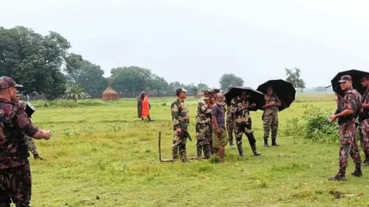 জামালপুর সীমান্তে আবারও পুশইনের চেষ্টা, বিজিবি-গ্রামবাসীর প্রতিরোধ
