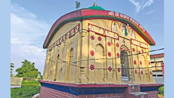 মৌলভীবাজারের ৩০০ বছর পুরোনো মন্দির ও অজ্ঞান ঠাকুরের কিংবদন্তি