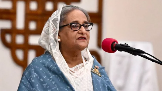 আমি ক্ষমতা চাই না, কিন্তু জনগণের প্রতি আমার দায়িত্ব অস্বীকার করতে পারি না: শেখ হাসিনা