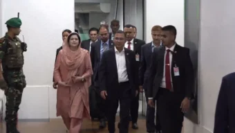 রাষ্ট্রীয় সফর শেষে দেশে ফিরেছেন প্রধানমন্ত্রী তারেক রহমান