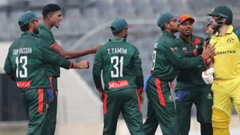 ২১ বছর পর অস্ট্রেলিয়াকে ওয়ানডেতে হারালো বাংলাদেশ