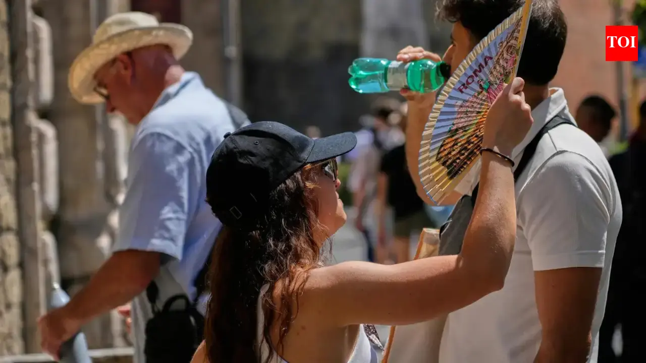 Europe swelters under intense heatwave; Italy issues red alerts, power outages hit Turin