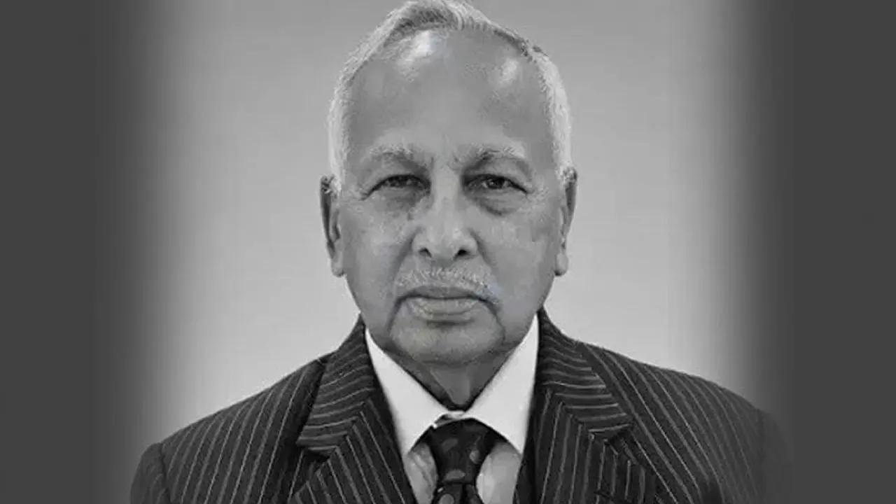 সাবেক অস্থায়ী রাষ্ট্রপতি জমির উদ্দিন সরকারের মৃত্যুতে শ্রদ্ধা,  সুপ্রিম কোর্টে শোকের ছায়া, সীমিত করা হলো বিচারিক কার্যক্রম