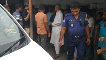 বিএনপির কার্যালয়ে পেট্রোল বোমা নিক্ষেপের অভিযোগ, সত্যতা উদঘাটন করে আইনগত ব্যবস্থা নেওয়ার নির্দেশ এমপির