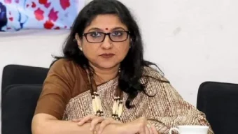 ঢাবির ৬ অধ্যাপককে অব্যাহতি, সাদেকা হালিমকে বরখাস্তের সিদ্ধান্ত