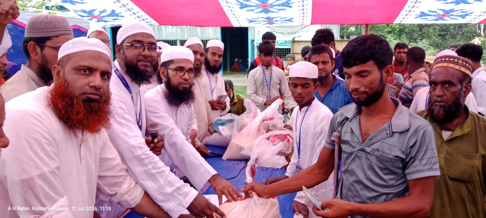নাগরপুর-চৌহালীর নদীভাঙন কবলিত অসহায় মানুষের পাশে ইত্তিহাদুল উলামা ওয়াল হুফফাজ