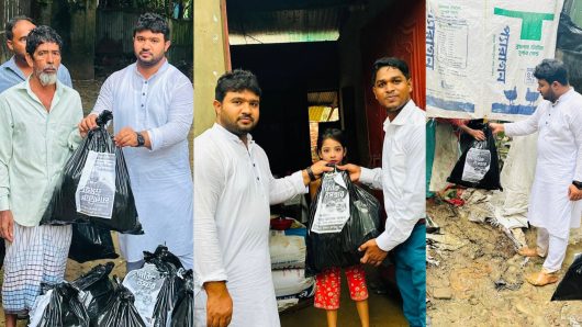 লোহাগাড়ায় বানভাসি মানুষের পাশে ‘সামরাস ট্রাভেলস’: বিতরণ করা হলো মানবিক উপহার