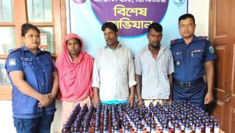 জলঢাকায় ১৪৭ বোতল স্ক্যাপ সিরাপসহ গ্রেফতার – ৩