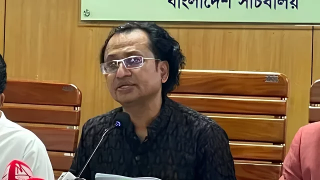 ব্যাটারিচালিত রিকশার জন্য দ্রুতই নীতিমালা প্রণয়ন করবে সরকার: প্রধানমন্ত্রীর উপদেষ্টা