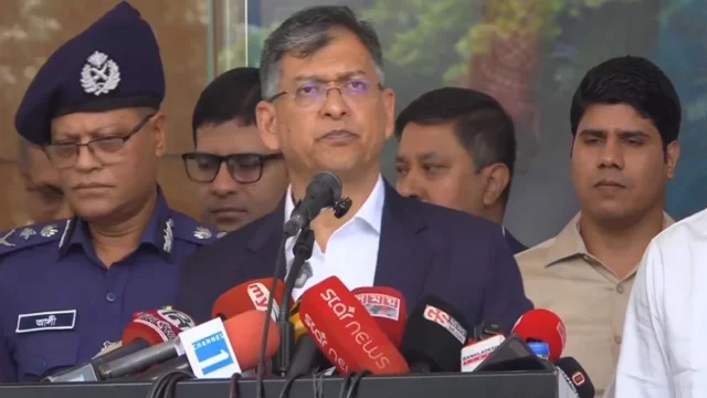 লুট হওয়া অস্ত্র উদ্ধারে বিশেষ ইউনিট, তথ্যদাতাকে ২ লাখ টাকা পুরস্কার: স্বরাষ্ট্রমন্ত্রী