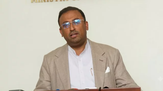 পররাষ্ট্র উপদেষ্টা হুমায়ুন কবির; ‘হুতিদের হুমকি মোকাবিলায় সৌদি জোটে যোগদান, ইরানকে আঘাতের জন্য নয়’