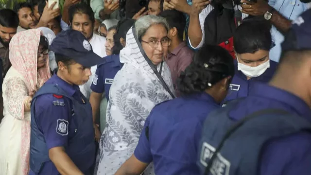 বনানীতে শায়িত হলেন তৌফীক নাওয়াজ, দীপু মনি ফিরছেন কারাগারে