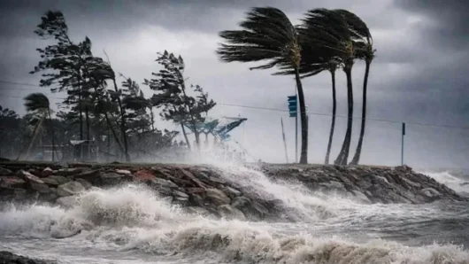দেশের ৬ জেলায় ৬০ কিলোমিটার বেগে ঝোড়ো হাওয়ার পূর্বাভাস