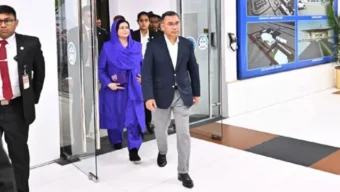 জাতিসংঘ সফর শেষে নিউইয়র্ক থেকে দুবাই পৌঁছেছেন প্রধানমন্ত্রী