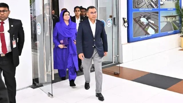 জাতিসংঘ সফর শেষে নিউইয়র্ক থেকে দুবাই পৌঁছেছেন প্রধানমন্ত্রী