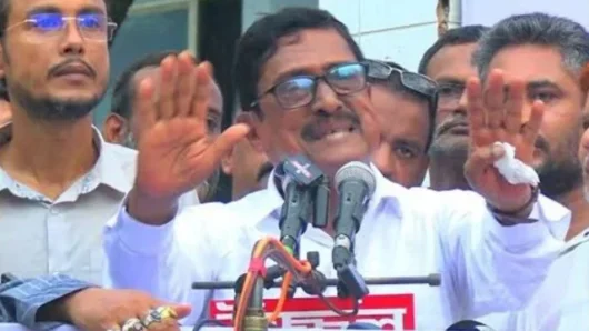 সাপকে বিশ্বাস করা গেলেও জামায়াতকে বিশ্বাস করা যায় না বলে মন্তব্য করেছেন ফজলুর রহমান
