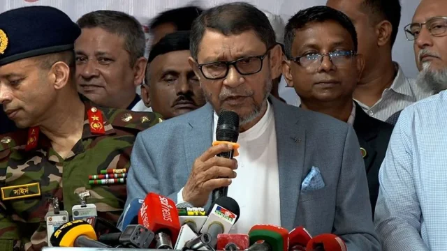 ডেঙ্গু মোকাবিলায় ৫ লাখ টেস্ট কিট দিয়েছে যুক্তরাষ্ট্র: স্বাস্থ্যমন্ত্রী