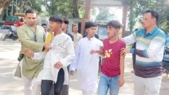 কার্যক্রম নিষিদ্ধ যুবলীগের মিছিলে বিএনপির ধাওয়া, আটজনকে পুলিশে সোপর্দ