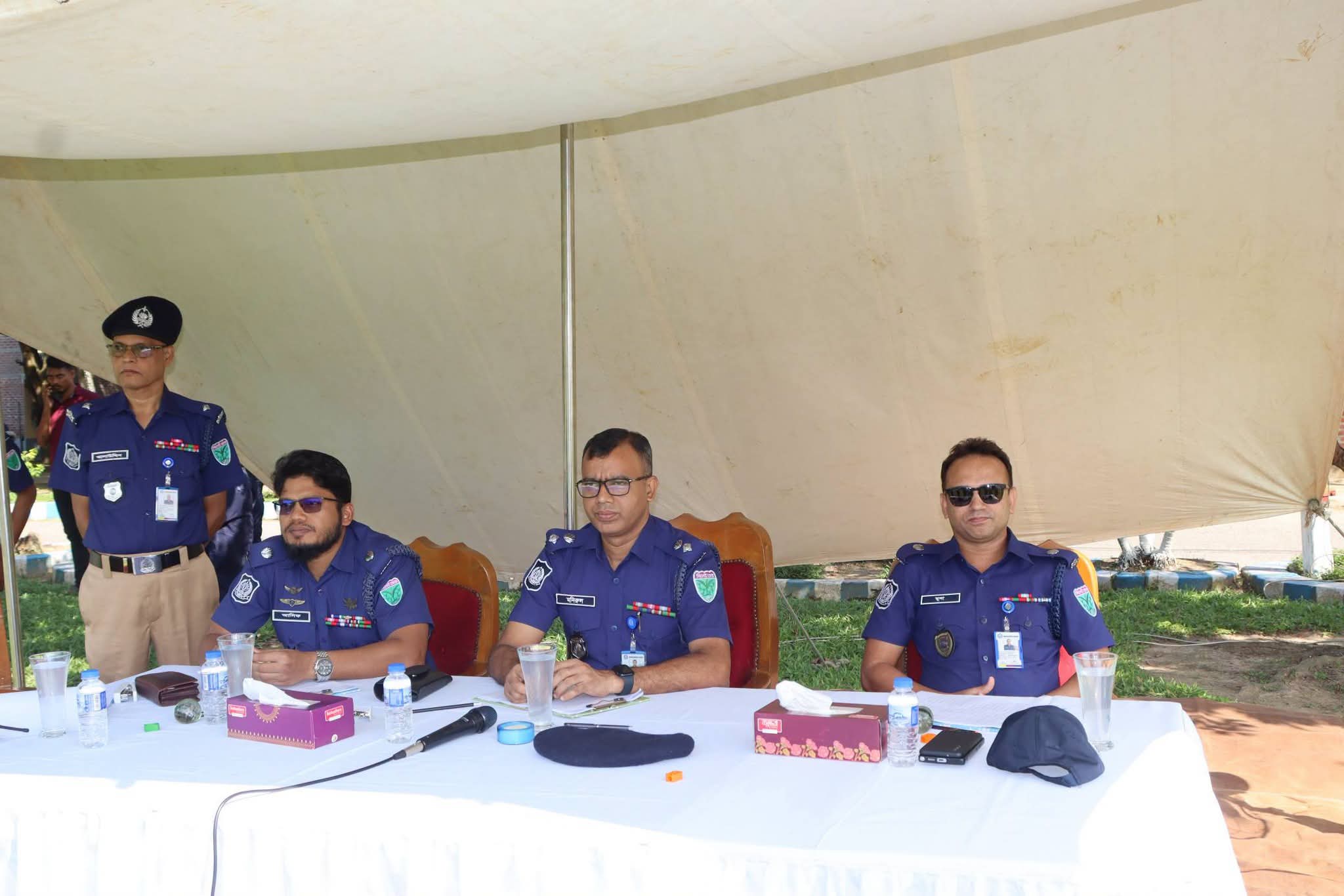 মৌলভীবাজারে পুলিশের বিভাগীয় পদোন্নতি পরীক্ষার প্যারেড পরীক্ষা অনুষ্ঠিত