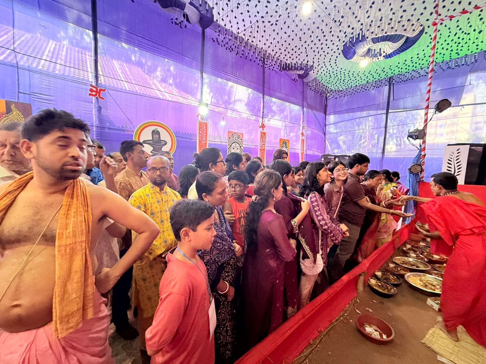 শ্রীমঙ্গলে মাস্টারপাড়া পূজা সংসদের ৪৩তম দুর্গোৎসবে বিদায়ী সুর