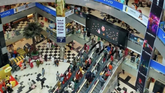 আজ থেকে রাত ৮টা পর্যন্ত খোলা থাকবে দোকানপাট-শপিং মল